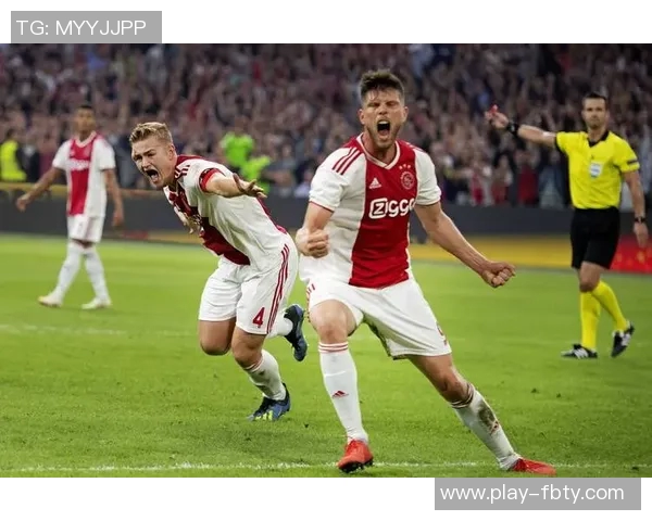 阿贾克斯历史性失利欧战上半场再遭四球重创追溯至1958年