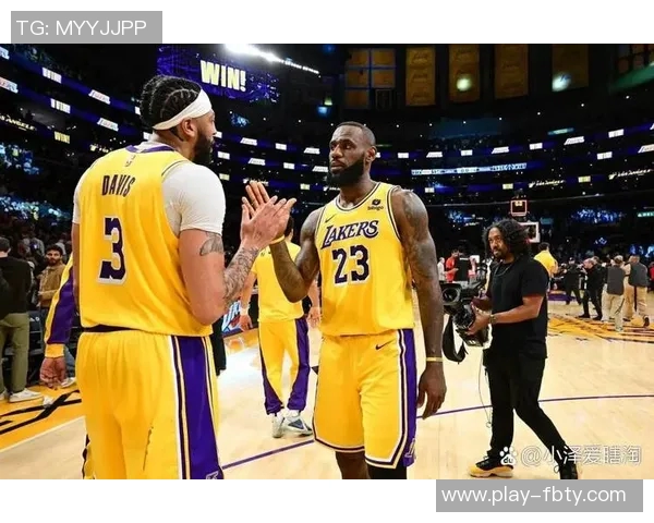 太阳队今日杯赛全军覆没下周一主场迎战湖人期待反弹 太阳队今日杯赛全军覆没下周一主场迎战湖人期待反弹