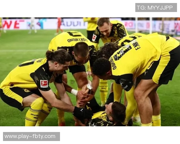 新援莱尔马亲临多特主场观战不莱梅并参与训练测试体能